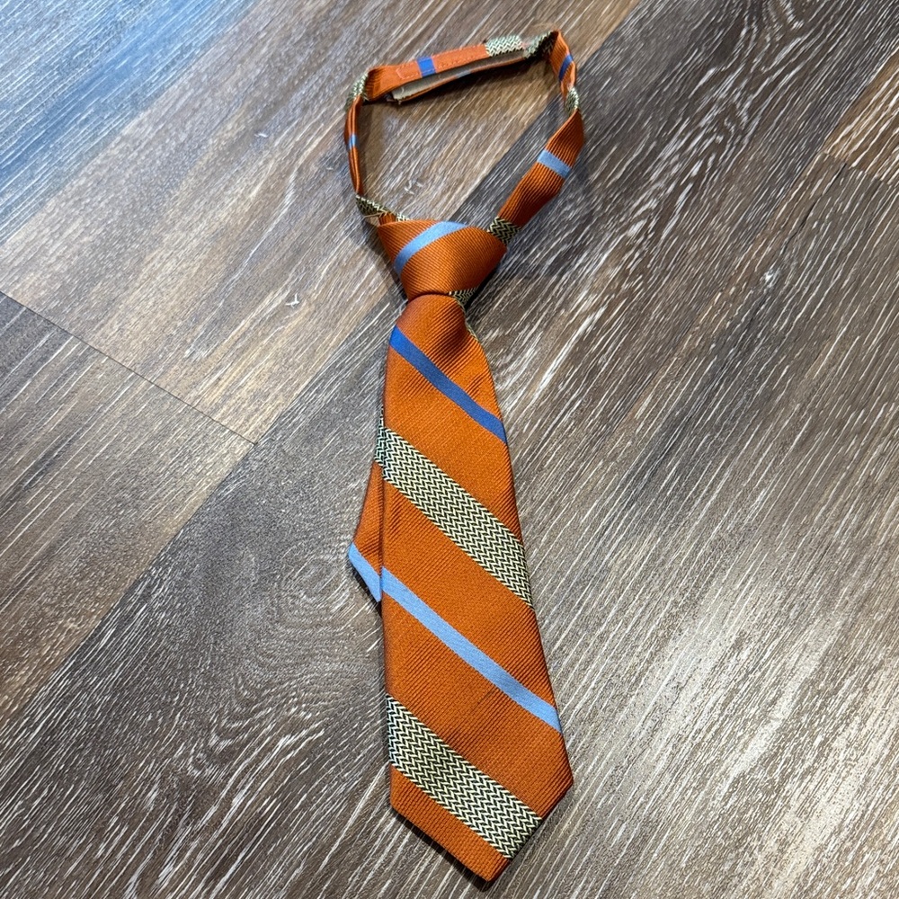 Stylish Orange and Blue Striped Tie